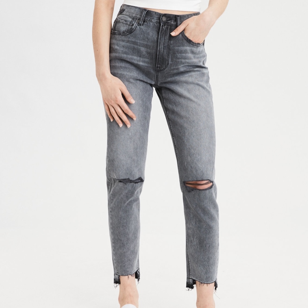 AE MOM JEAN
